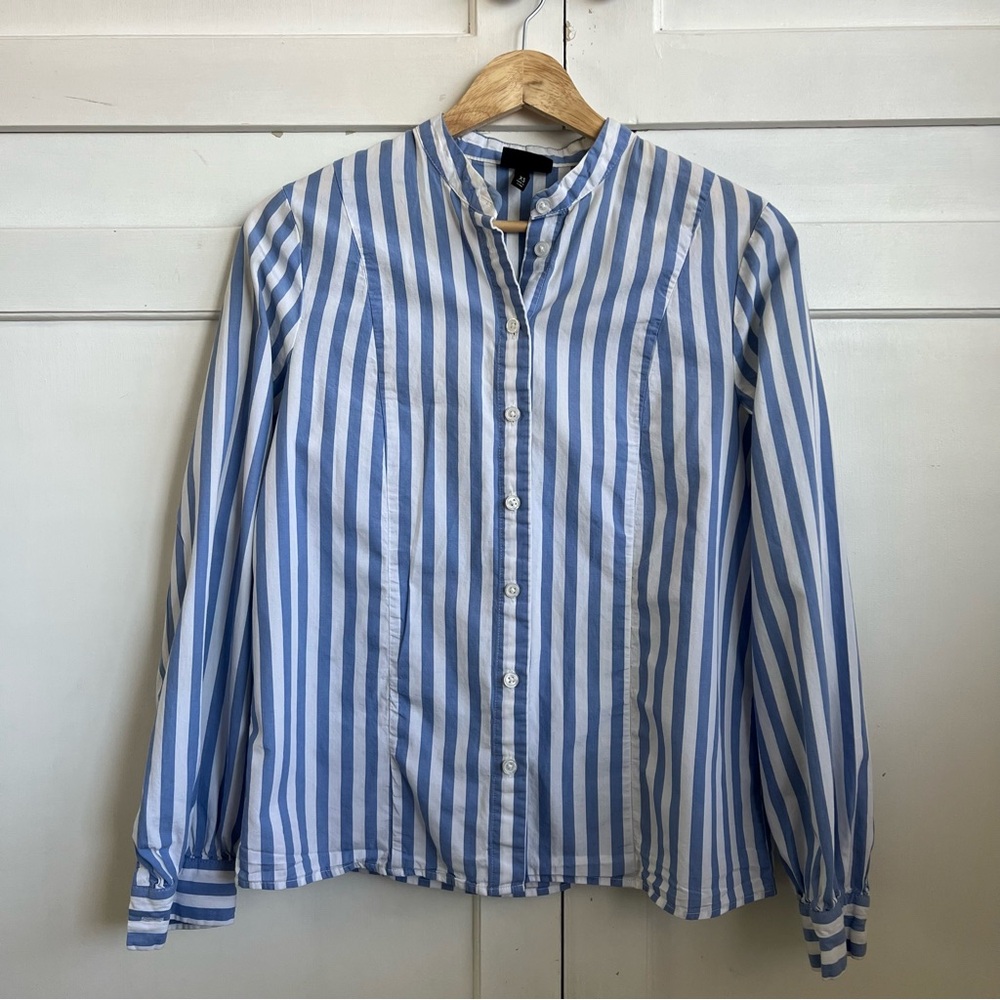 What Who Wear button down top